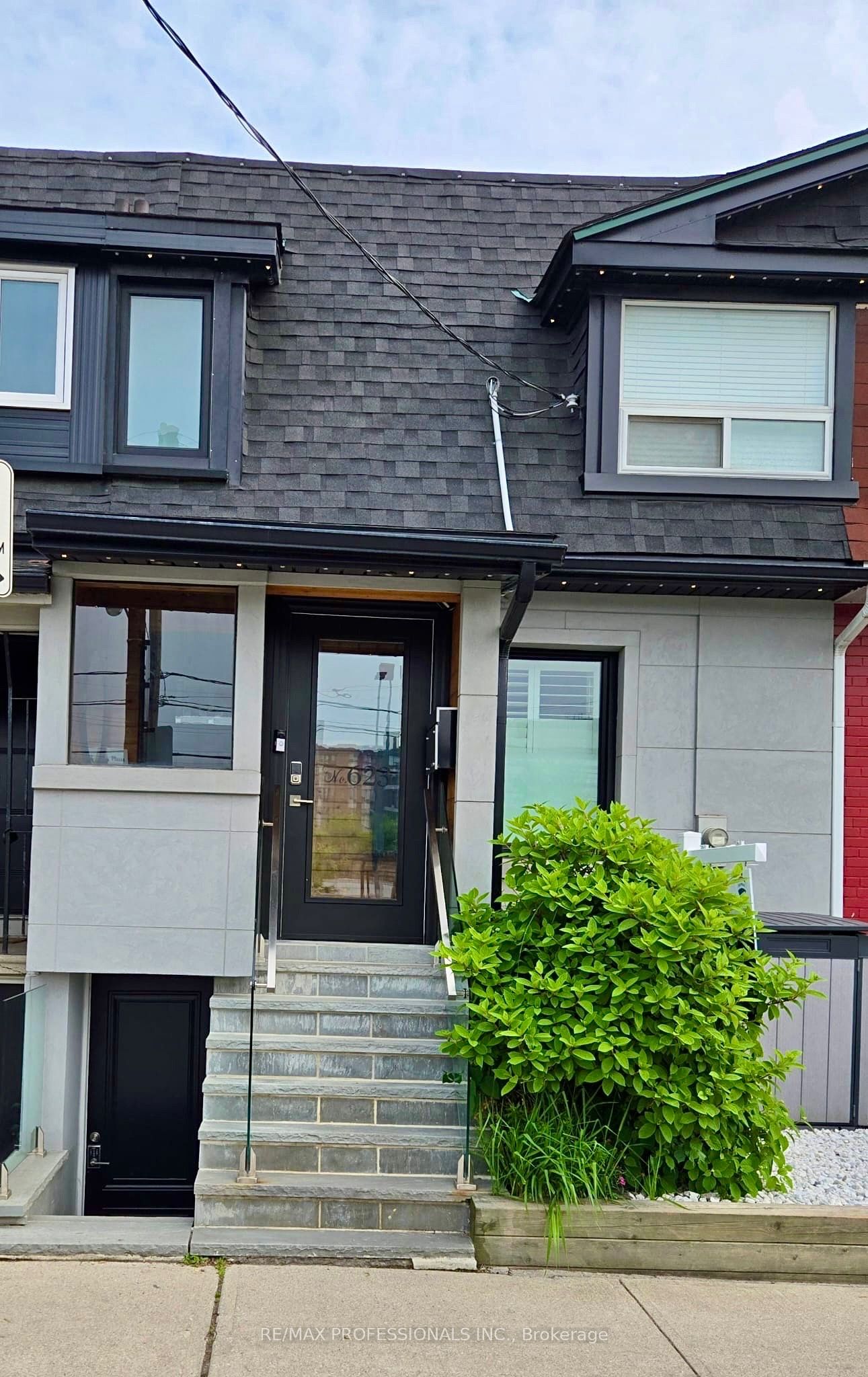 623 Dupont Street