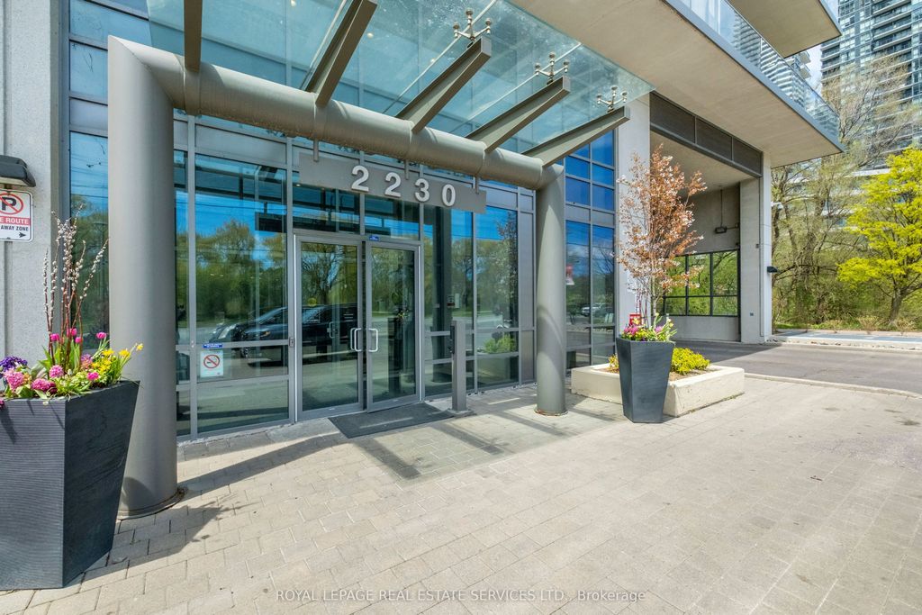 Photo of 2230 Lake Shore Boulevard W #1506, Toronto, ON M8V 0B2 (MLS # W13127294)