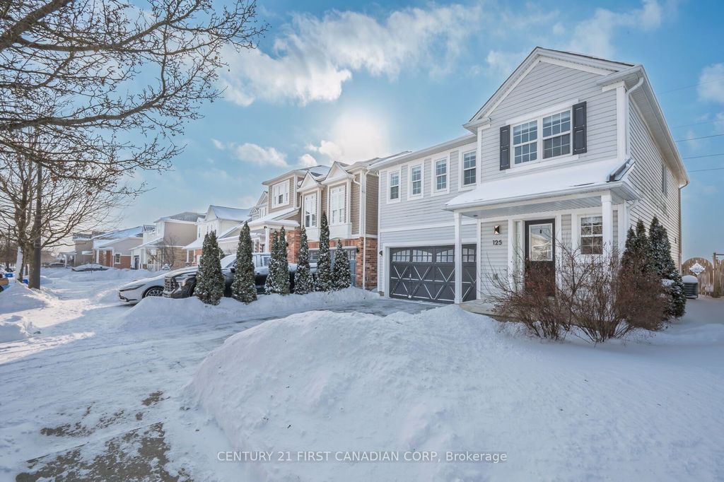 Photo of 125 Voyager Pass, Hamilton, ON L0R 1C0 (MLS # X12737848)