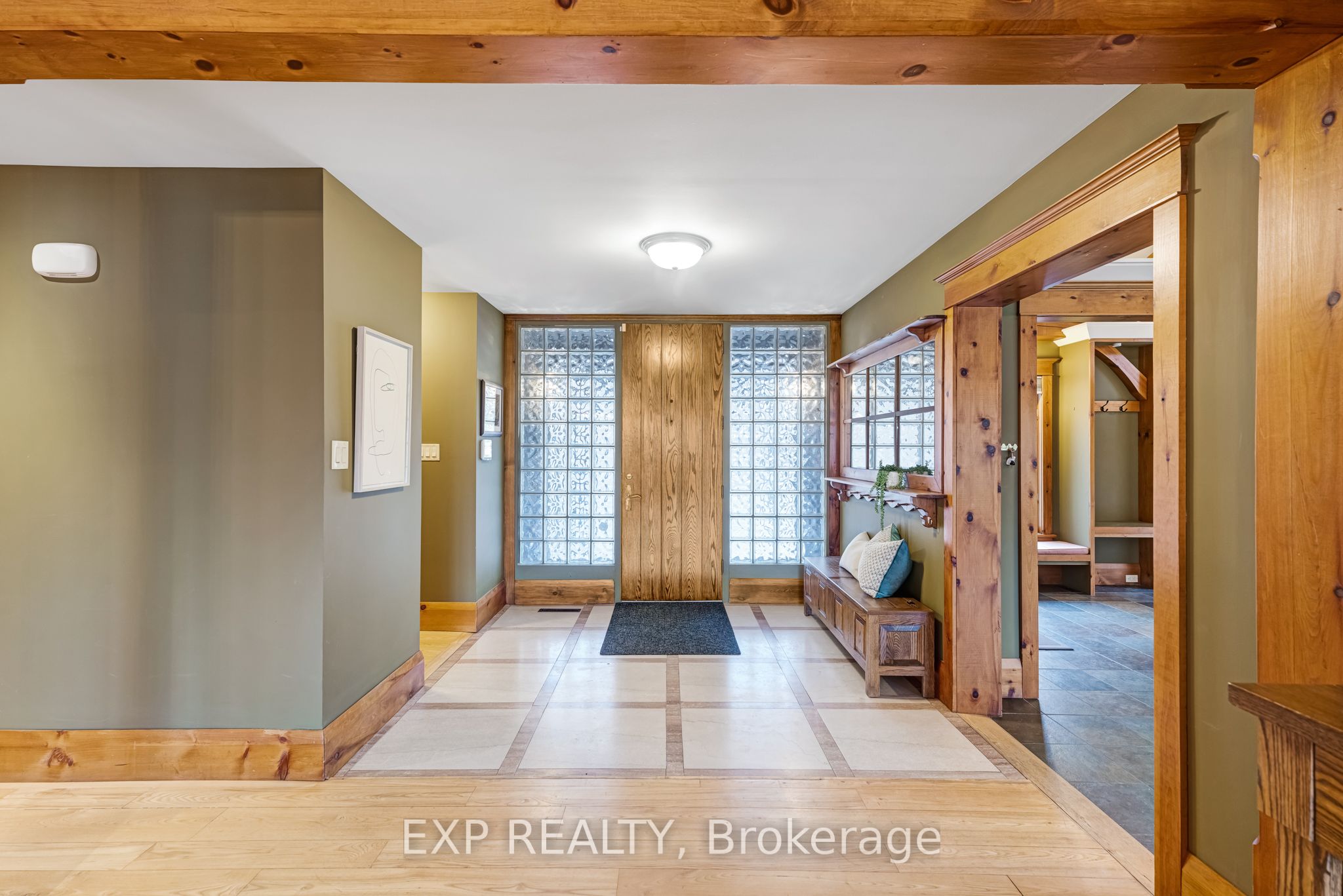 18340 Bathurst Street