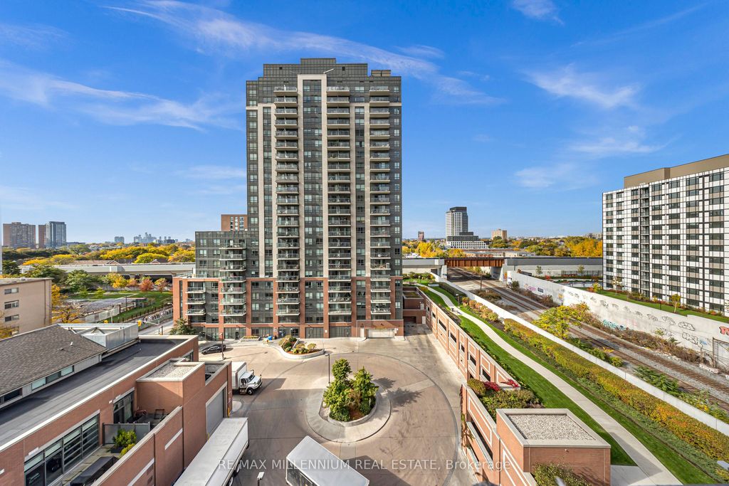 Photo of 1410 Dupont Street #908, Toronto, ON M6H 0B6 (MLS # W12482807)