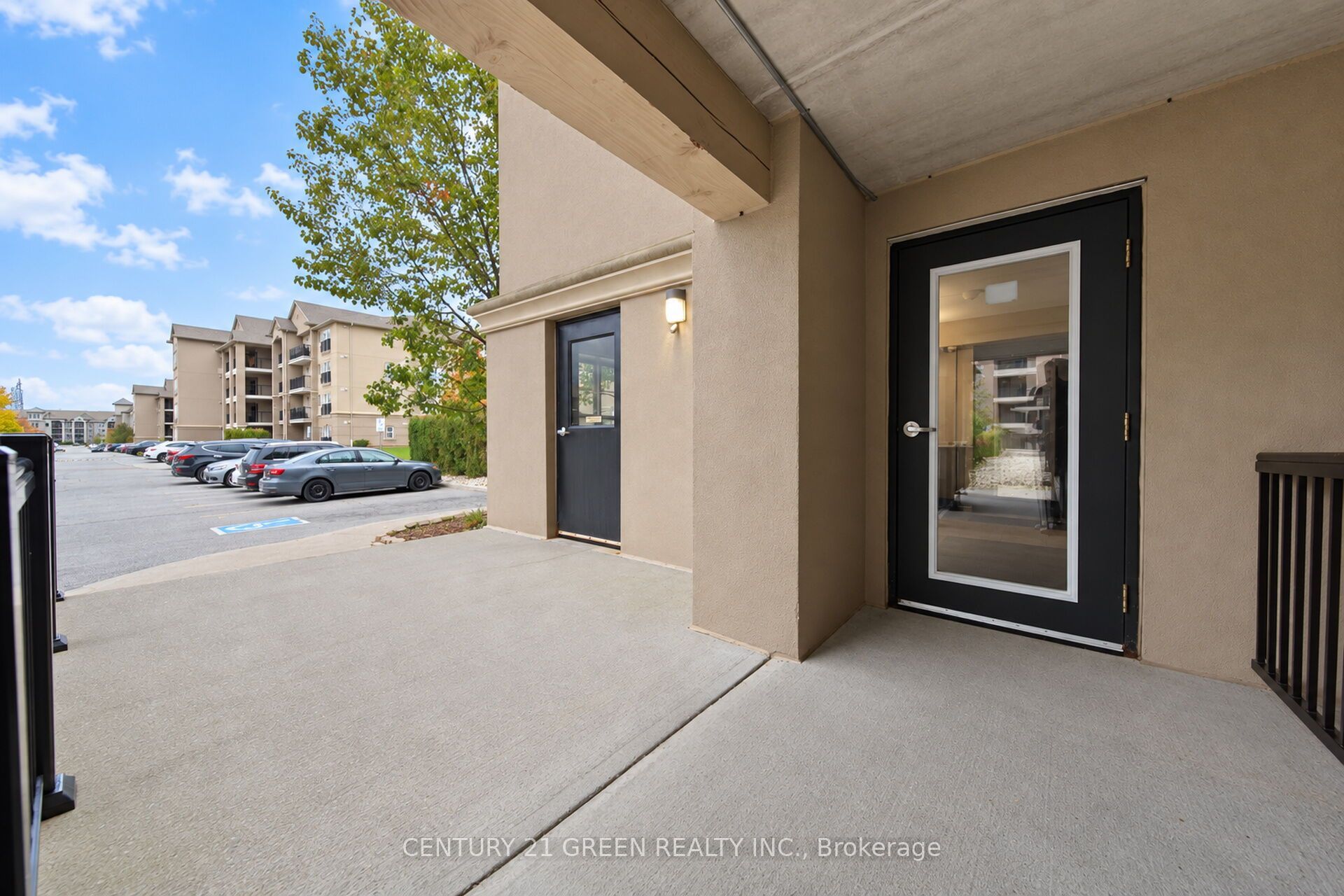 1350 Main Street E 105