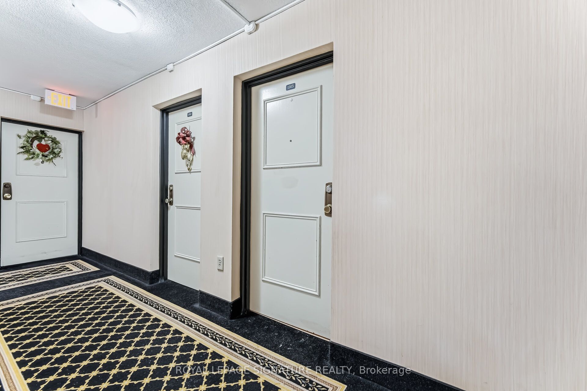 2263 Marine Drive 1203