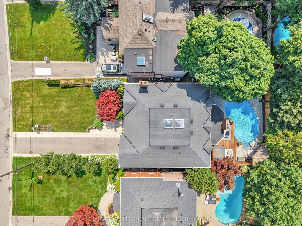 Photo of 254 Yonge Boulevard, Toronto, ON M5M 3J3 (MLS # C13754034)