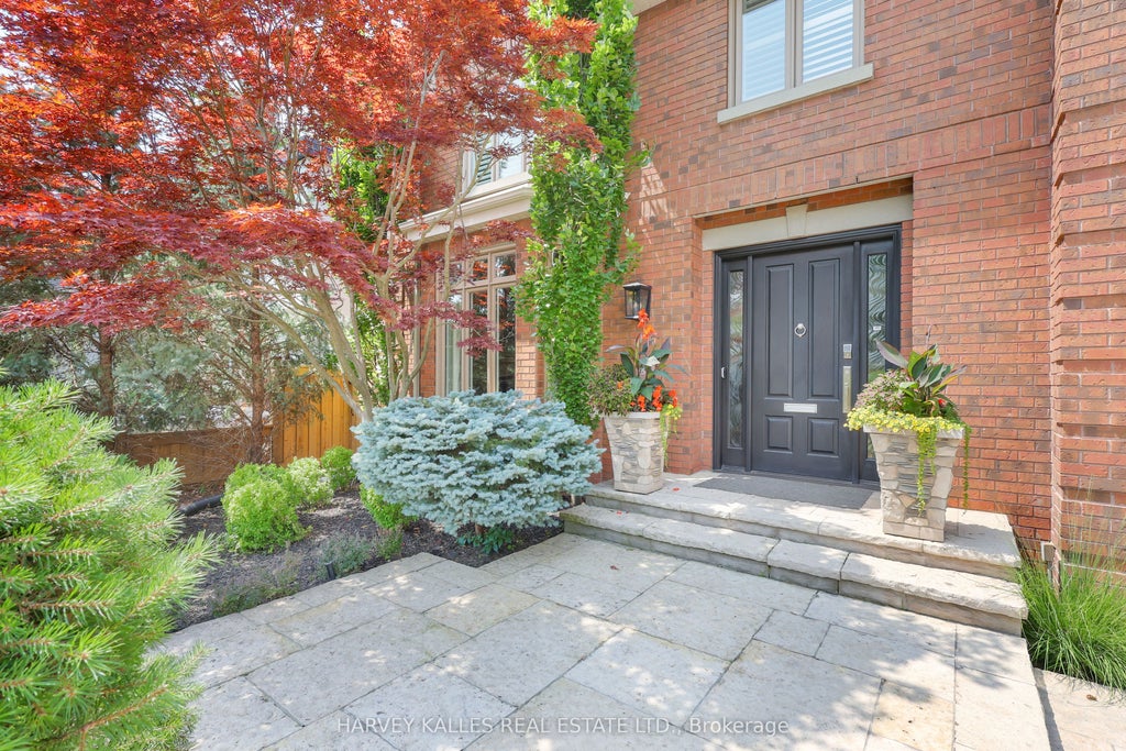 Photo of 254 Yonge Boulevard, Toronto, ON M5M 3J3 (MLS # C13754034)