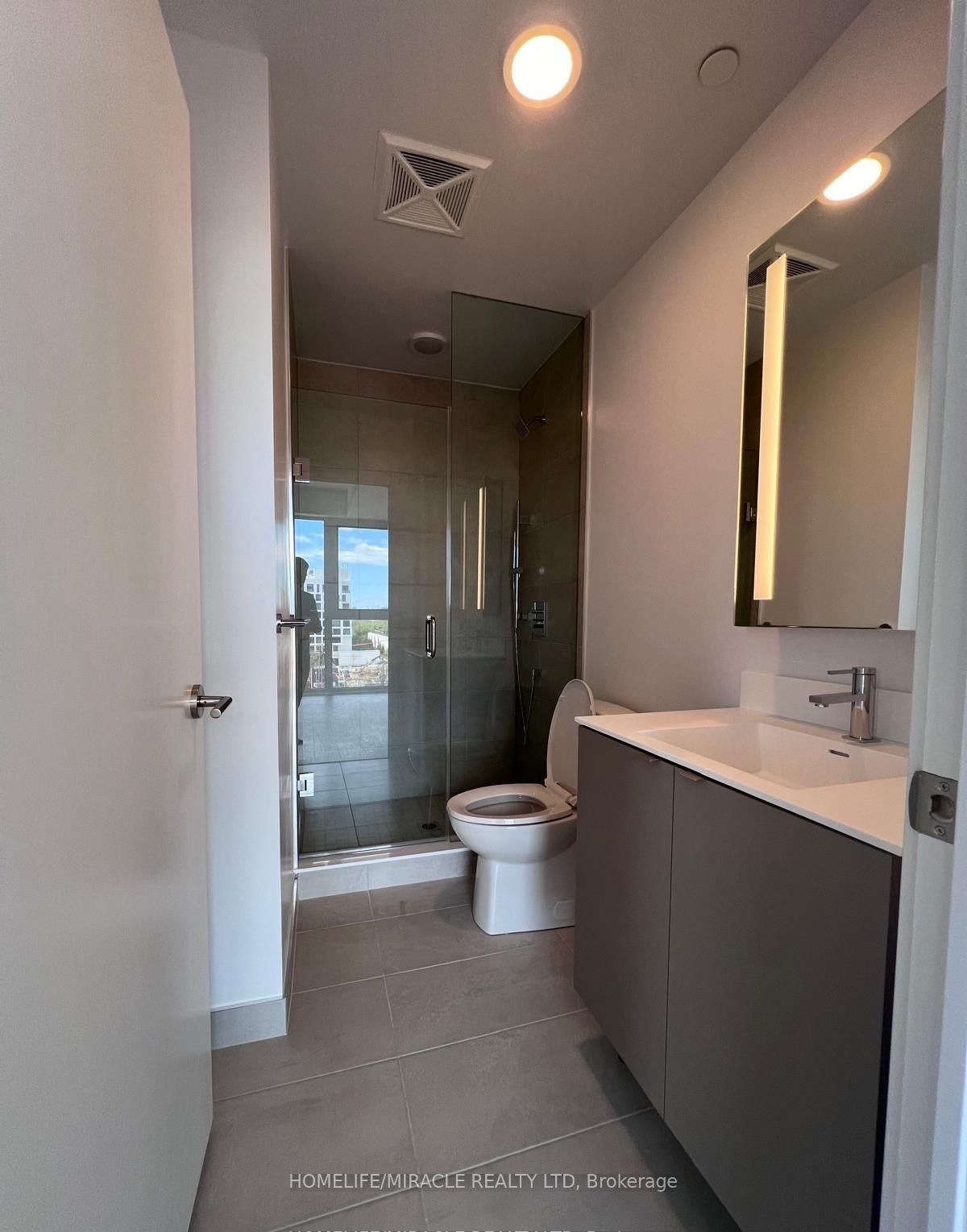 500 Dupont Street 615
