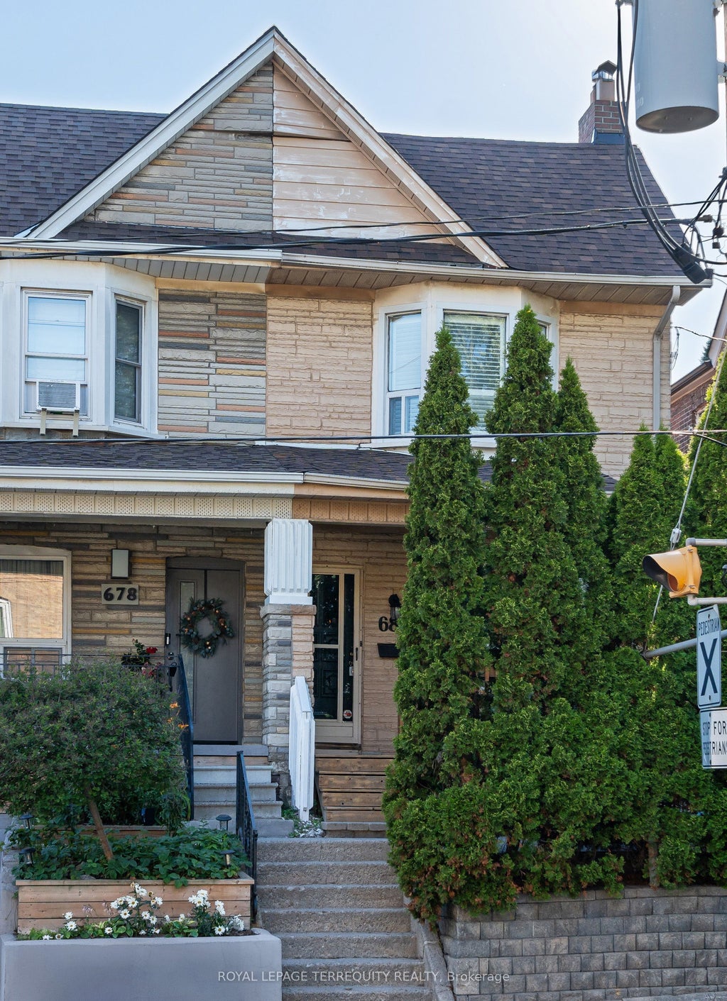 Photo of 680 Woodbine Avenue, Toronto, ON M4E 2J1 (MLS # E13567796)