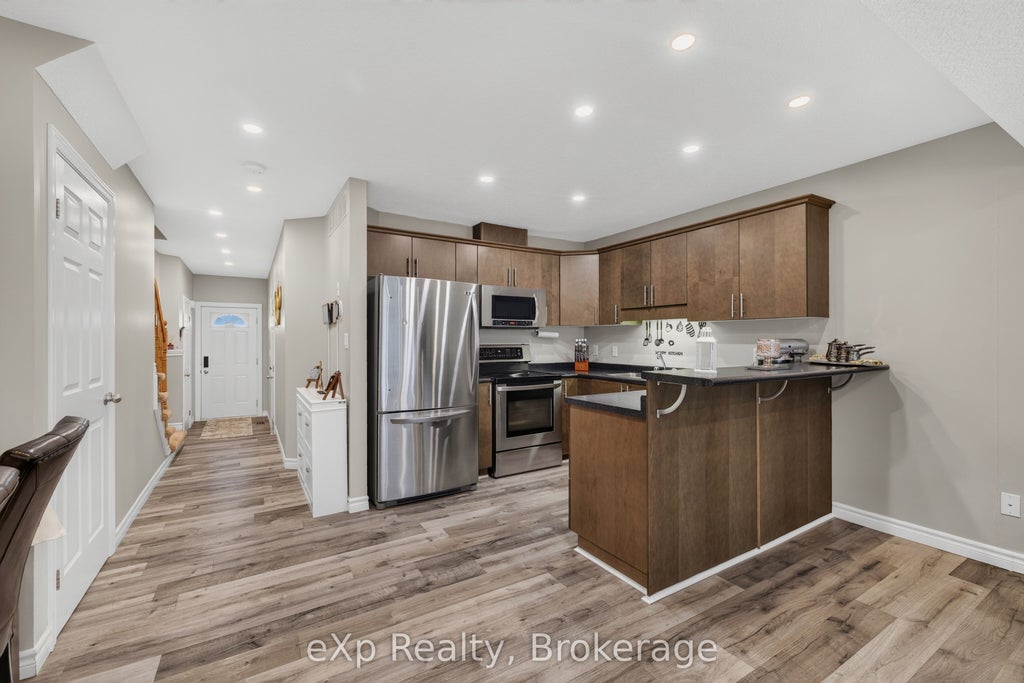 Photo of 975 Strasburg Road #4, Kitchener, ON N2E 0A8 (MLS # X13694384)