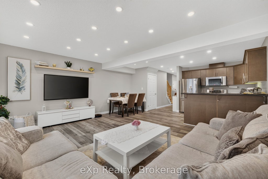 Photo of 975 Strasburg Road #4, Kitchener, ON N2E 0A8 (MLS # X13694384)