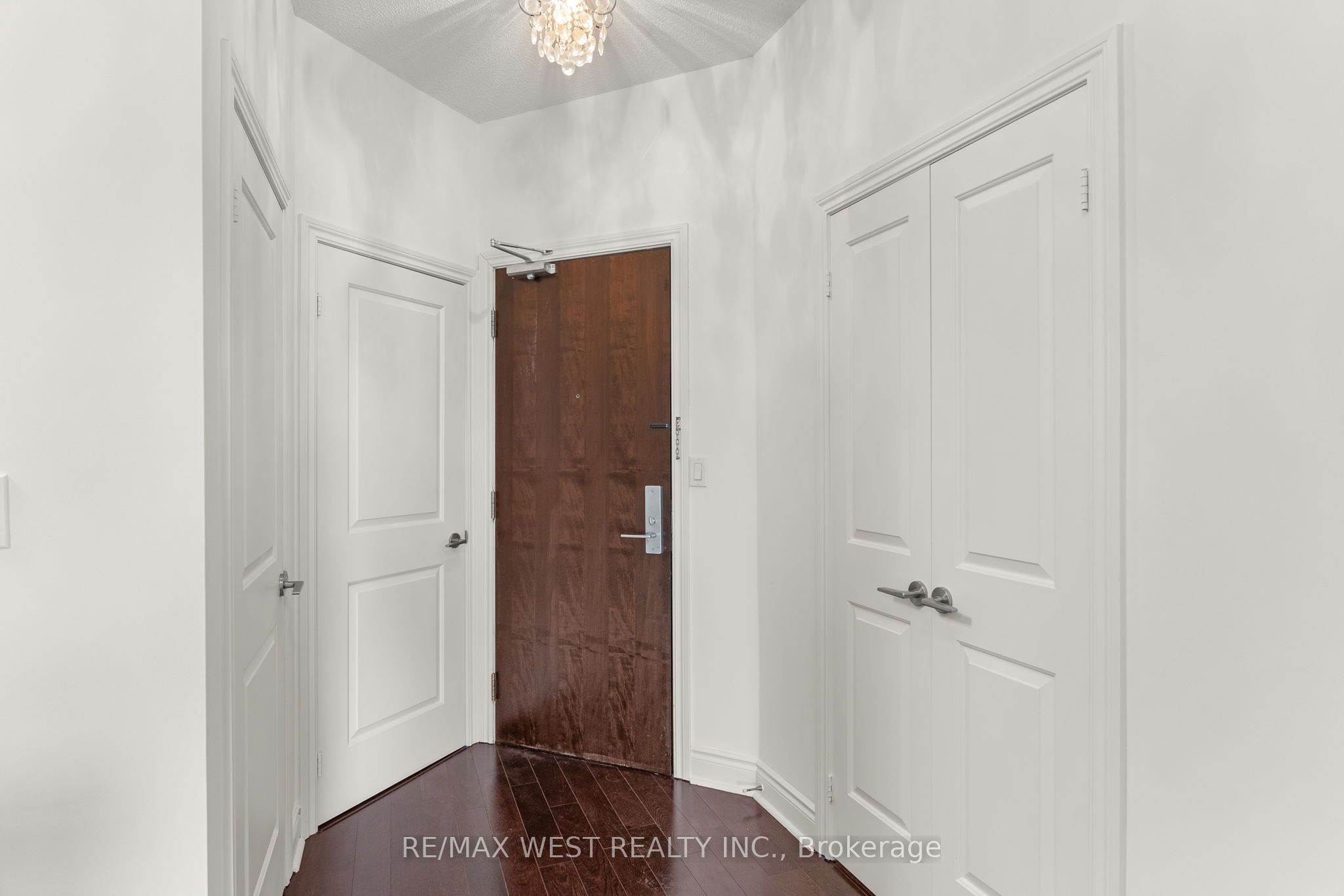 25 Earlington Avenue 511