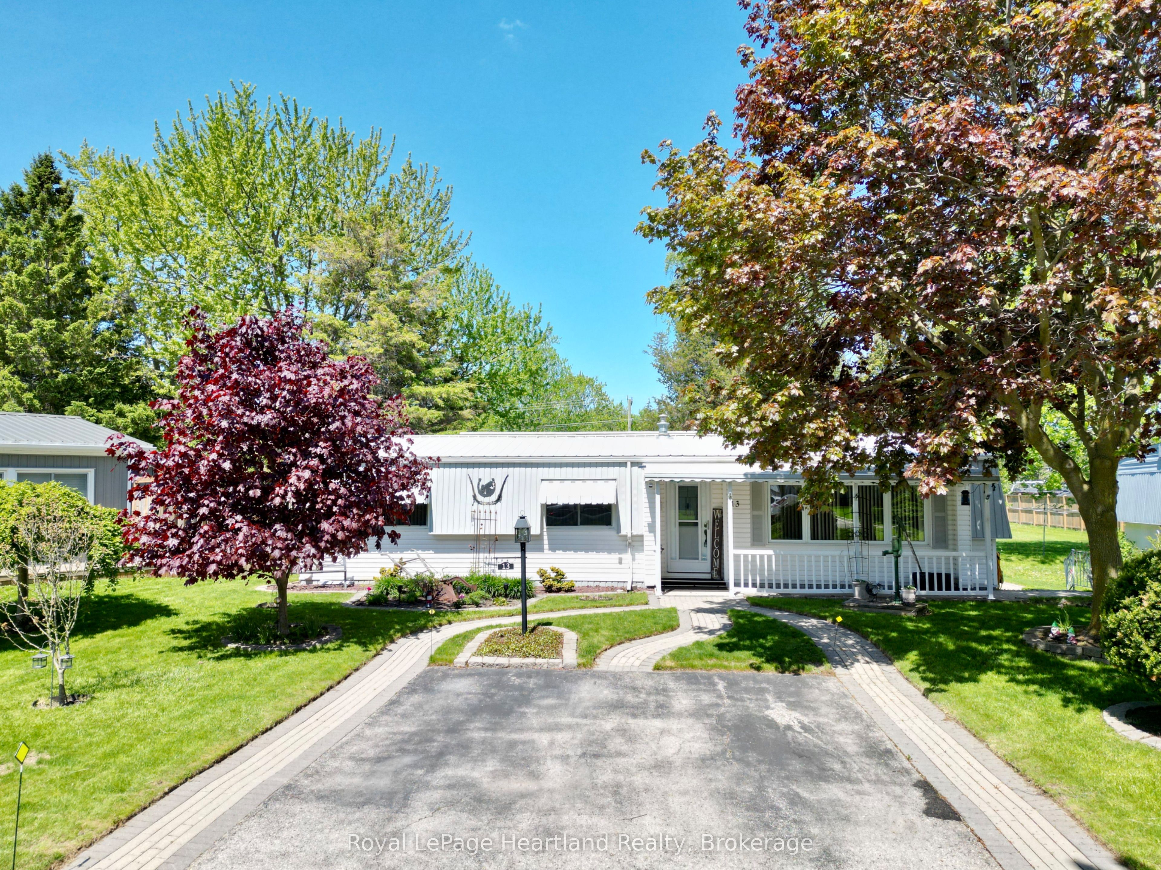 Photo 1 of 41 — 13 Cypress Point Crescent, South Huron, ON N0M 1T0