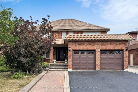 Photo of 160 Marwood Place, Vaughan, ON L6A 1C4 (MLS # N12396570)