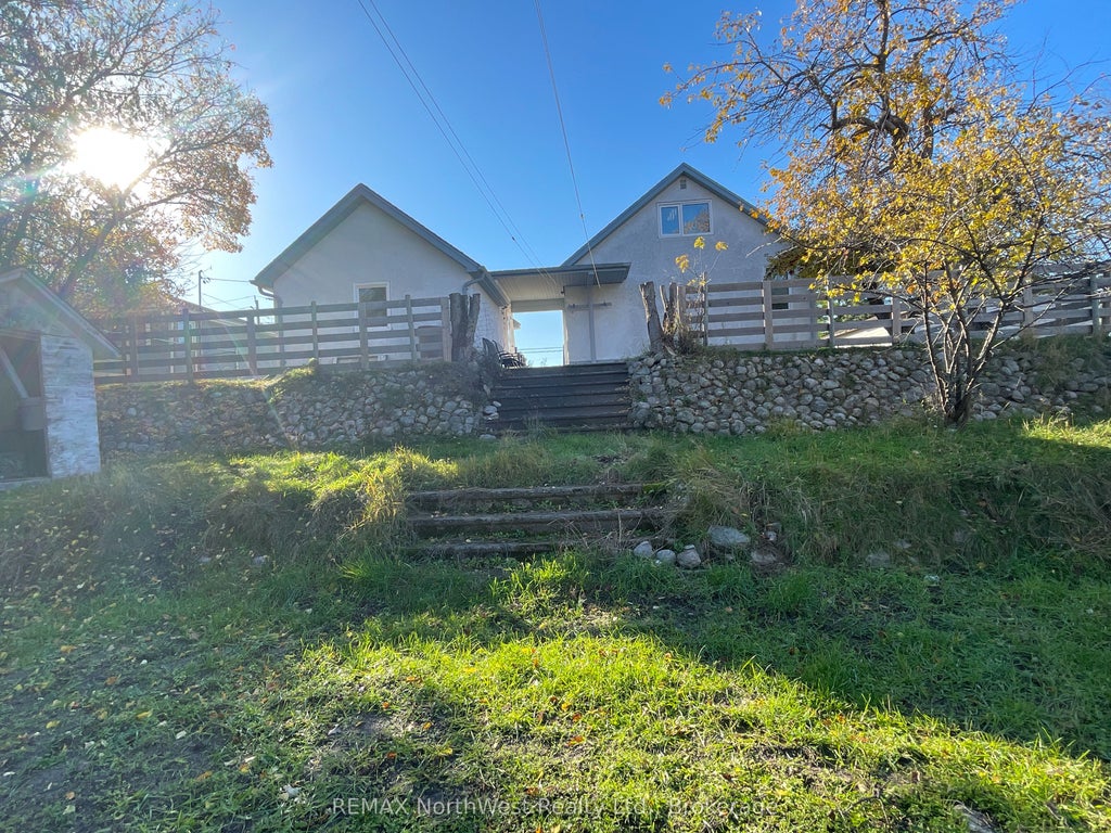 Photo of 53 Davis Street, Dryden, ON P8N 1R7 (MLS # X14099586)