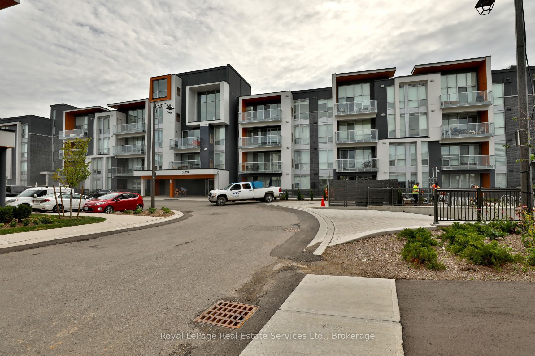 3028 Creekshore Common 204