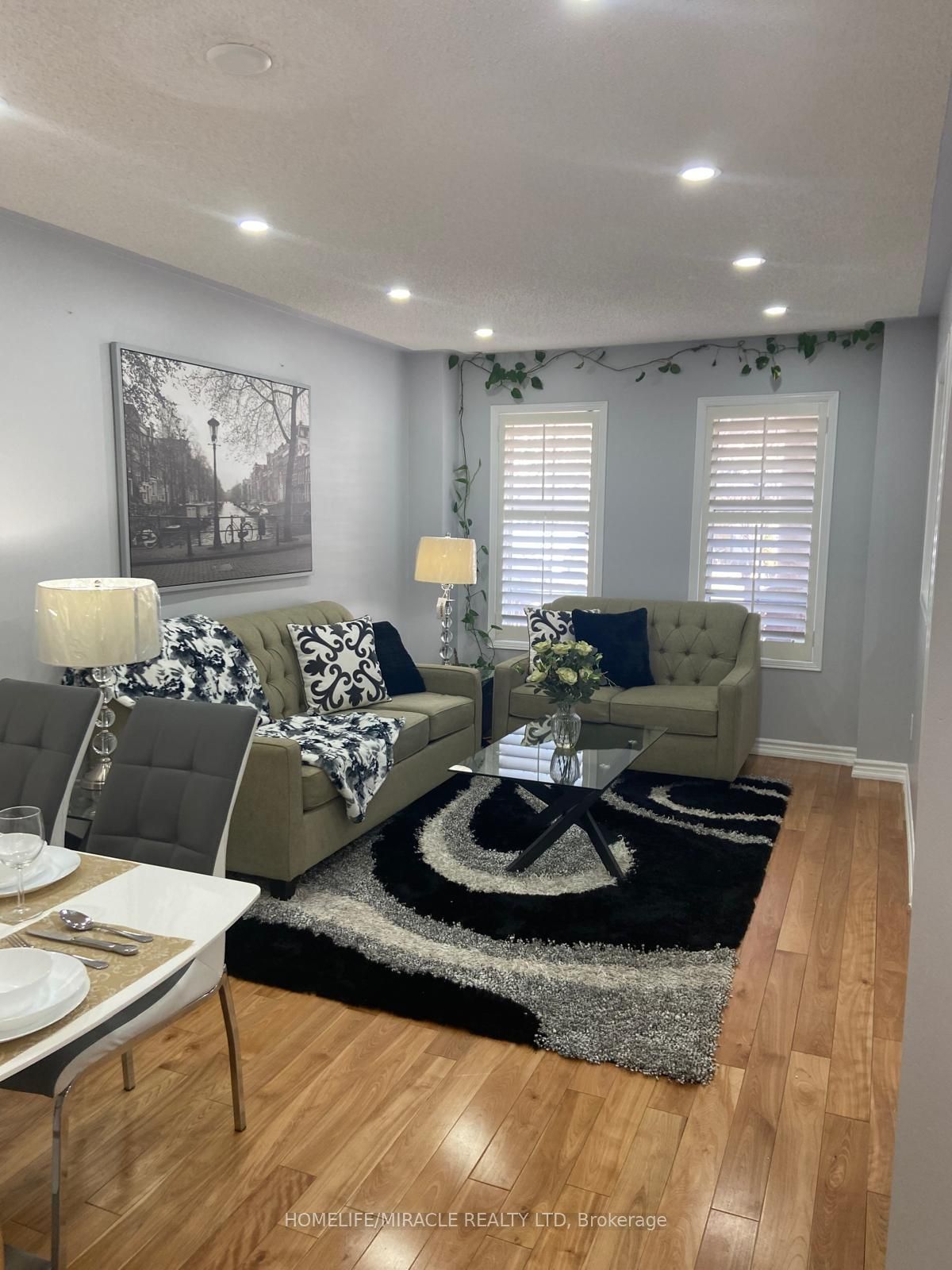 5 Marbleseed Crescent