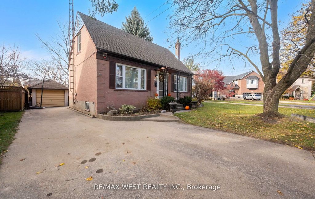 Photo of 57 Westglen Crescent, Toronto, ON M9B 4R2 (MLS # W12612426)