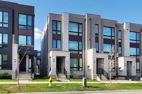 14 Breyworth Road Markham ON L6C 0Z6