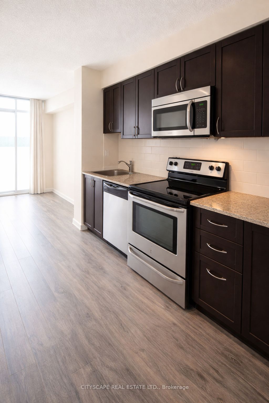 Photo of 816 Lansdowne Avenue #801, Toronto, ON M6H 4K6 (MLS # W12752560)