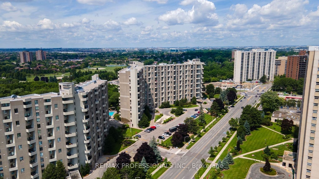Photo of 300 Mill Road #PH30, Toronto, ON M9C 4W7 (MLS # W14095492)