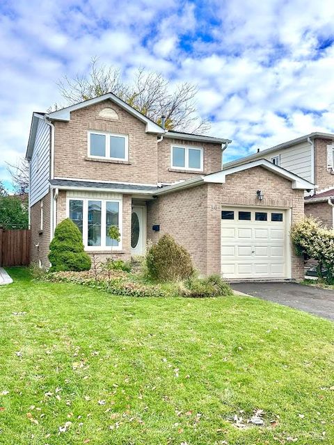 36 Denlow Drive Brampton ON L6Y 2L4