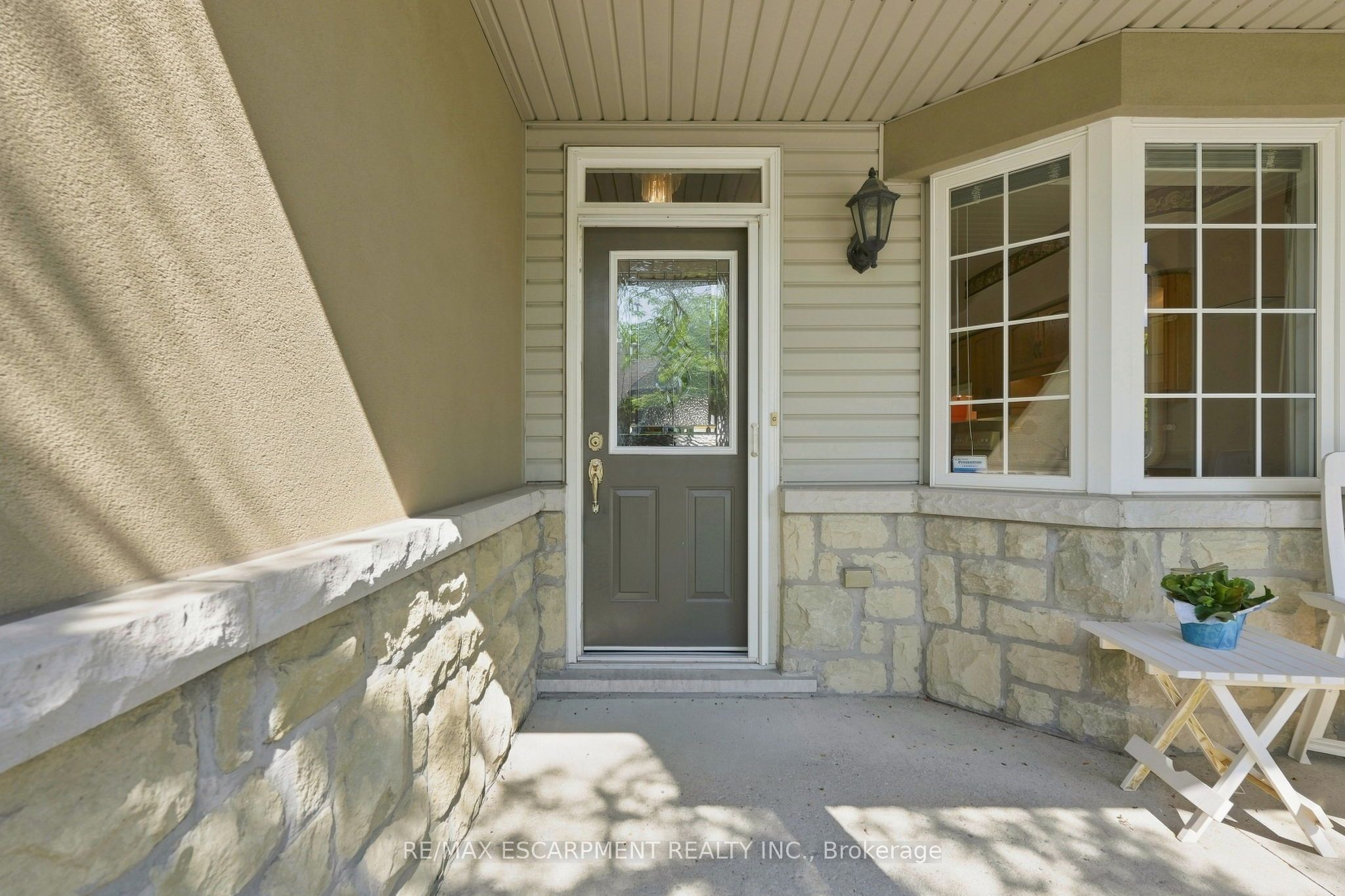 212 Stonehenge Drive 41
