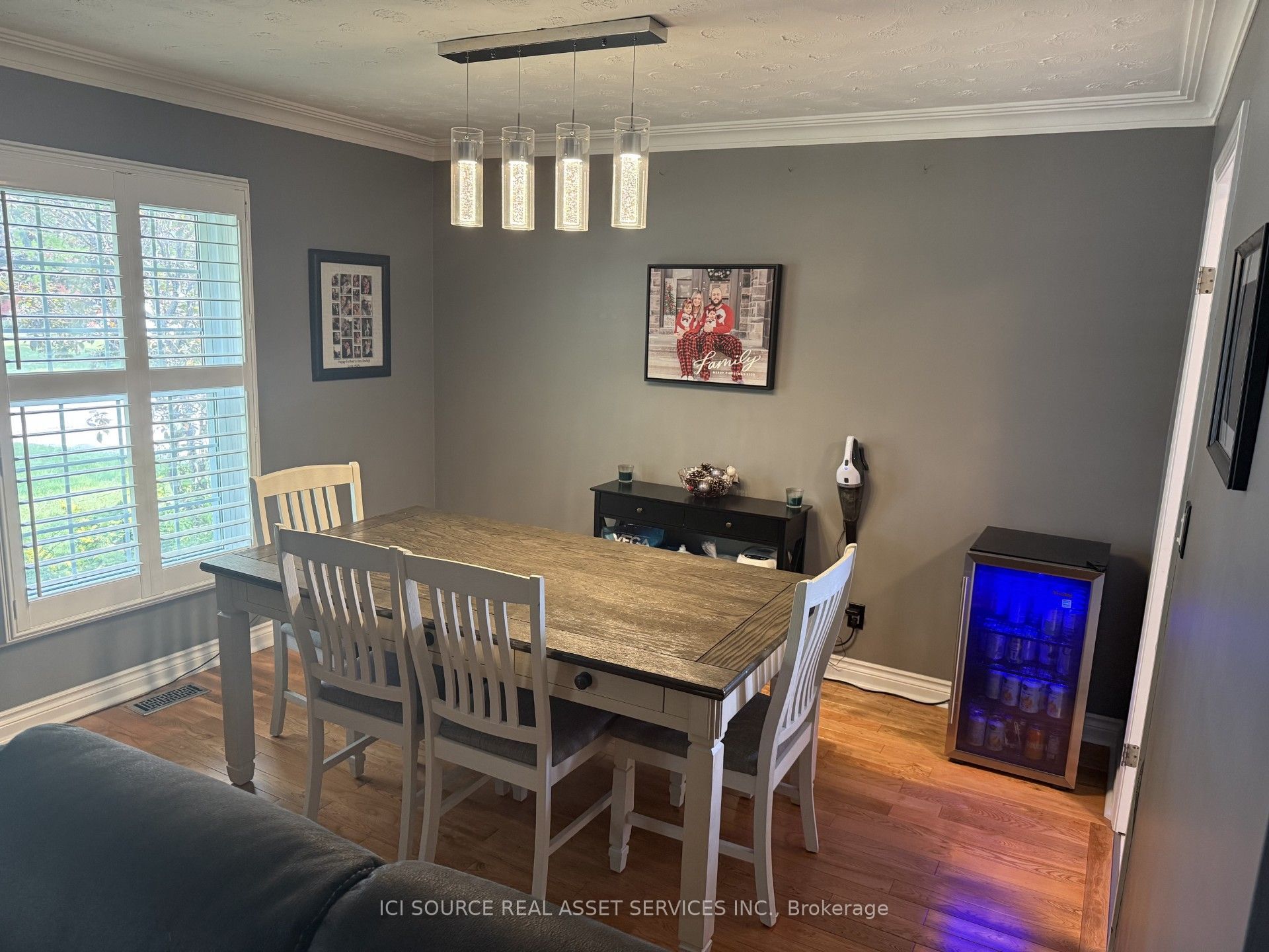 6998 Glengowan Crescent