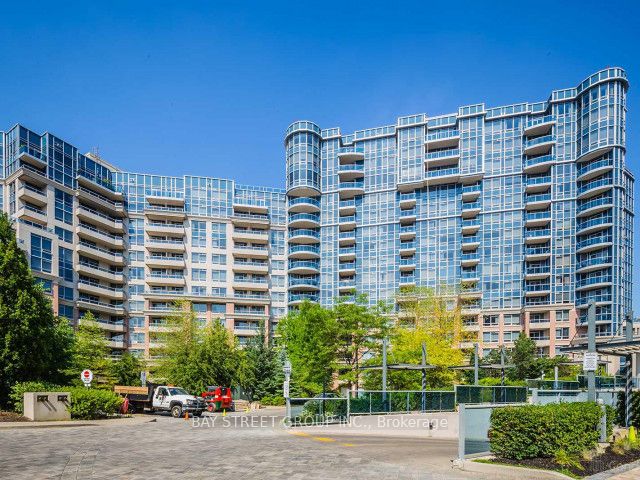 23 Cox Boulevard 687