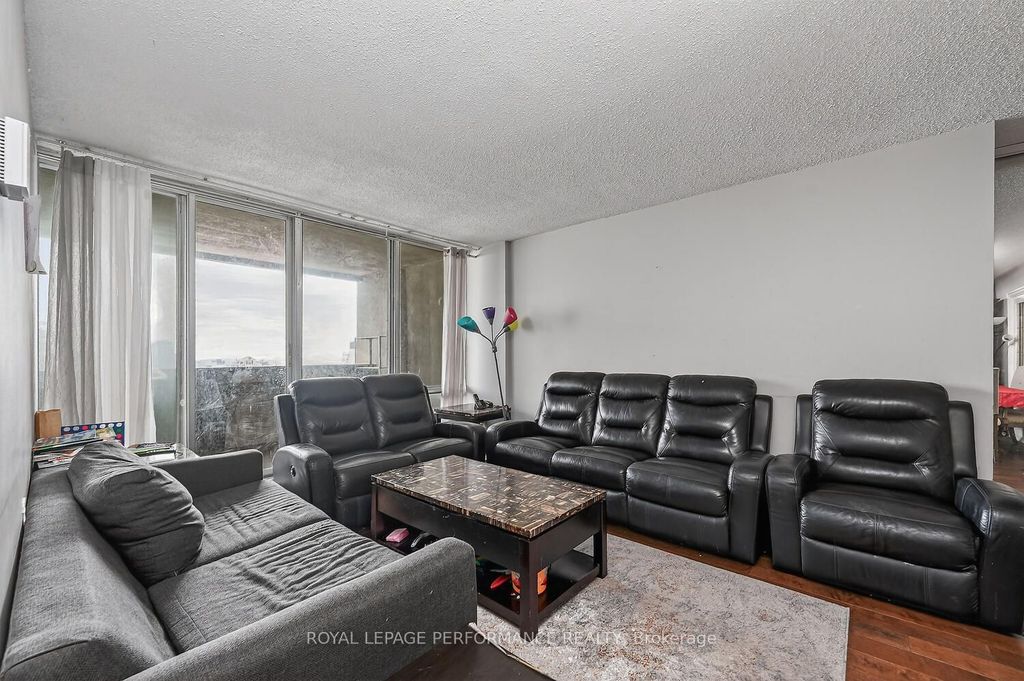 Photo of 530 Laurier Avenue W #2502, Ottawa Centre, ON K1R 7T1 (MLS # X12852592)
