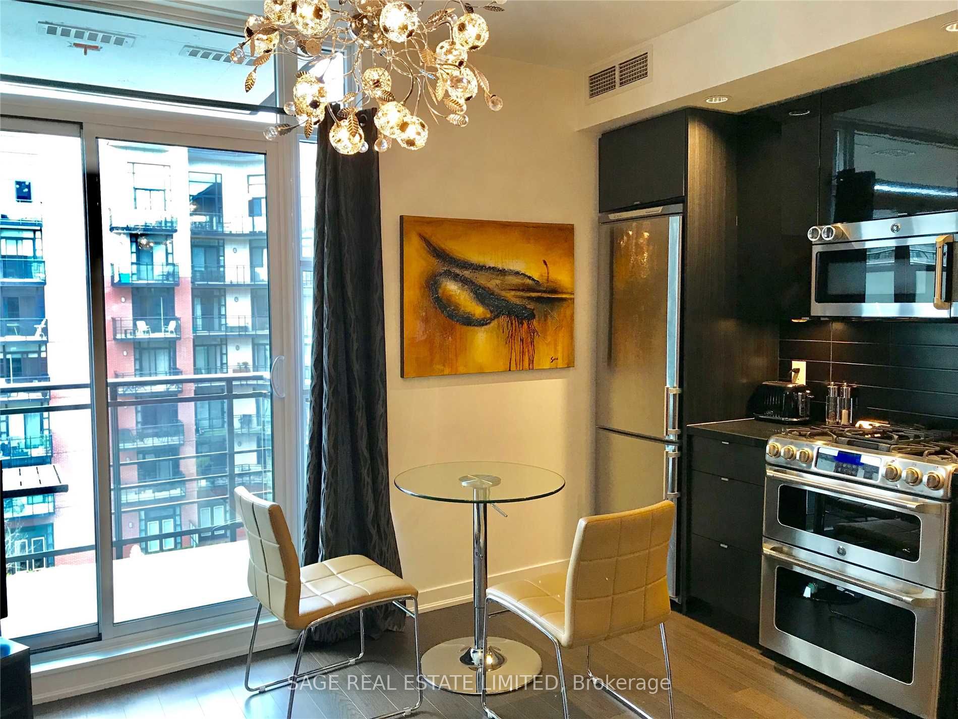 88 Colgate Avenue 533