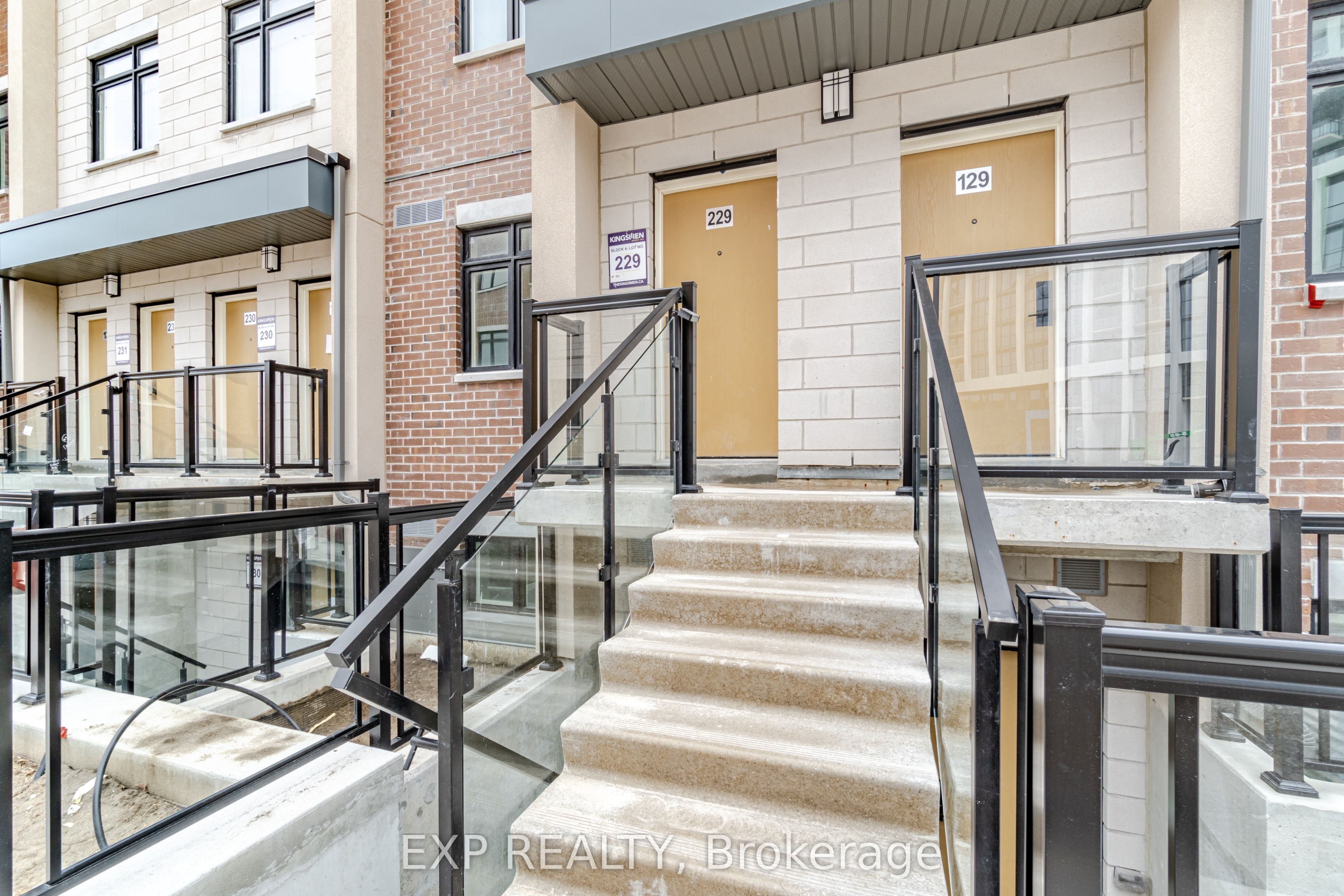 1062 Douglas Mccurdy Comm Court 229