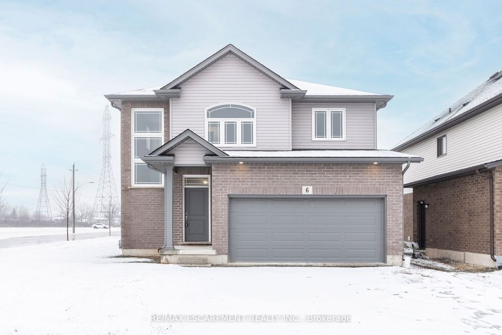 Photo of 6 Laurent Avenue, Welland, ON L3B 0E2 (MLS # X12649716)