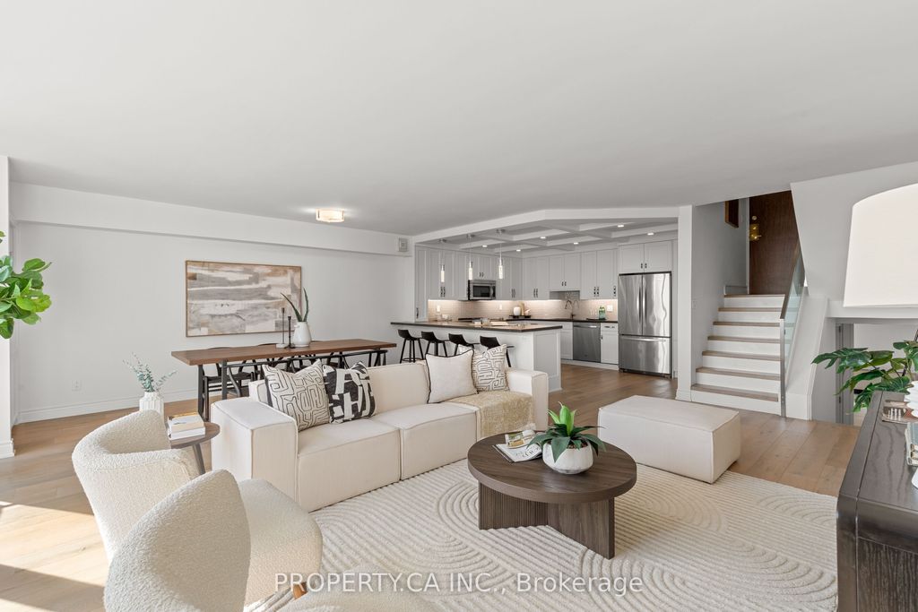 Photo of 33 Harbour Square #2804, Toronto, ON M5J 2G2 (MLS # C12938620)