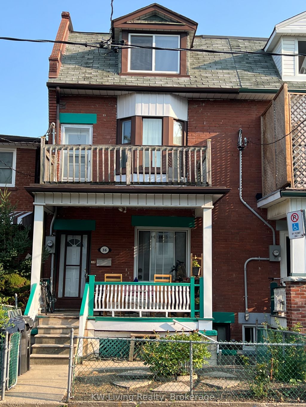 Photo of 36 Nassau Street, Toronto, ON M5T 1M2 (MLS # C12331322)