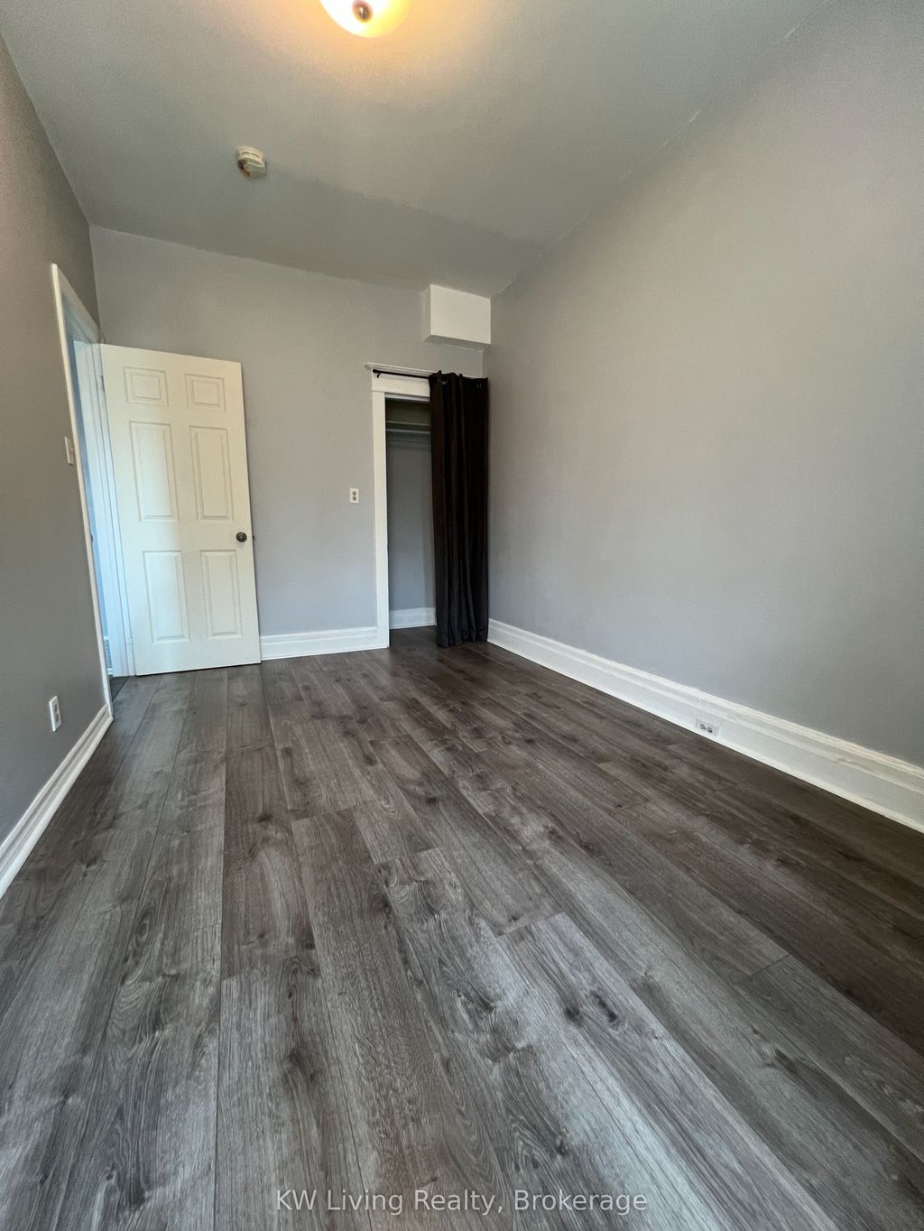 Photo of 36 Nassau Street, Toronto, ON M5T 1M2 (MLS # C12331322)