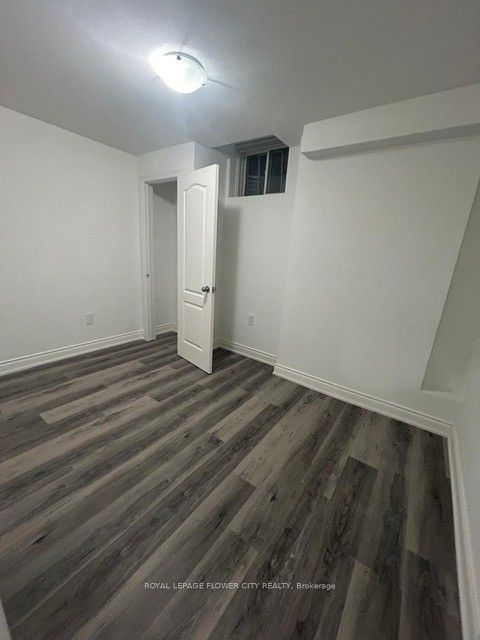 21 Agincourt Circle Basement