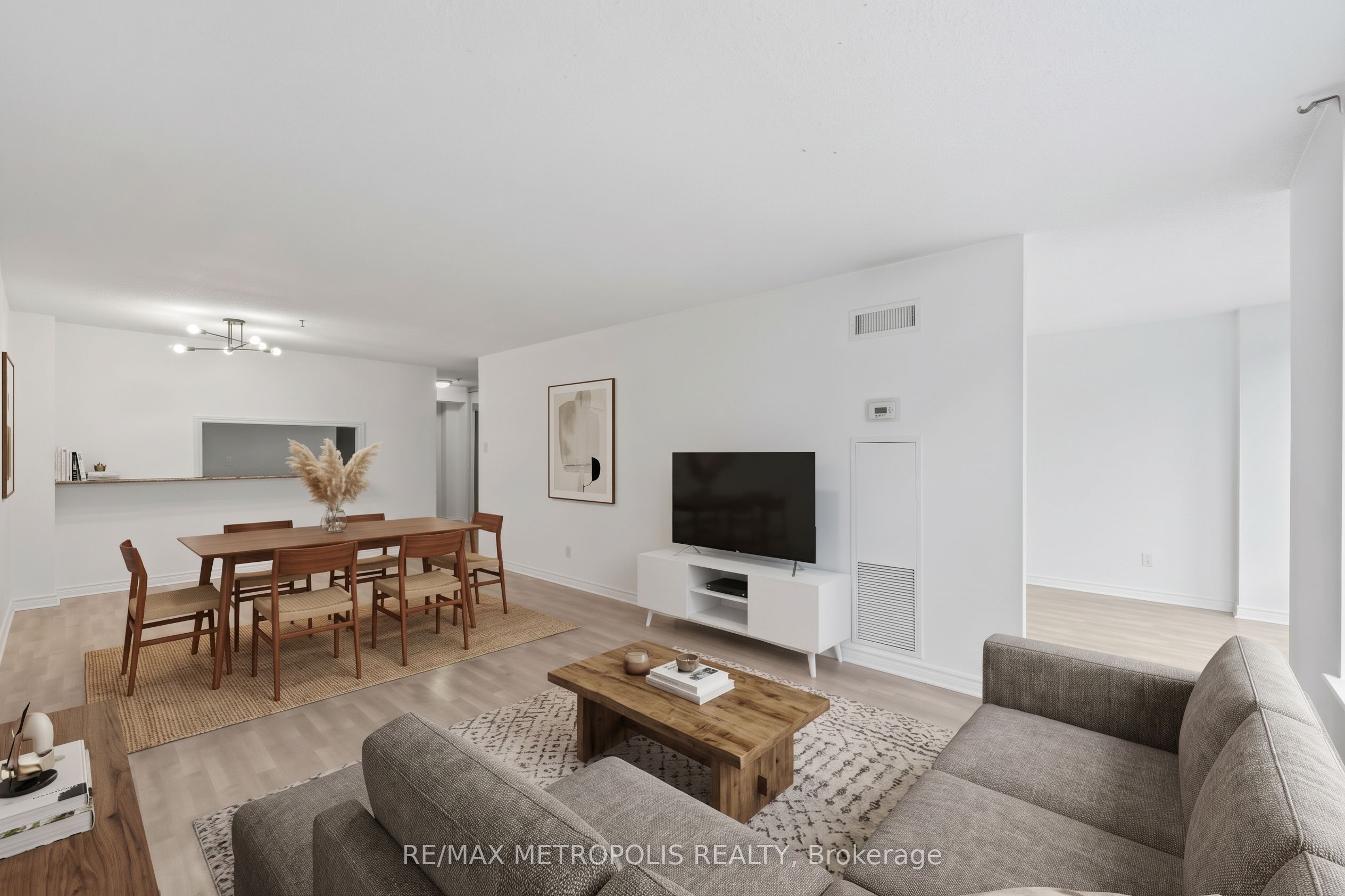 1485 Lakeshore Road E 409