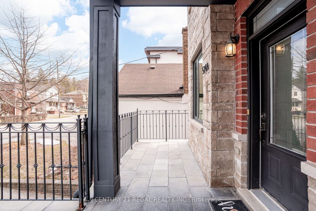 Photo of 524A Mcroberts Avenue, Toronto, ON M6E 4R4 (MLS # W12886396)