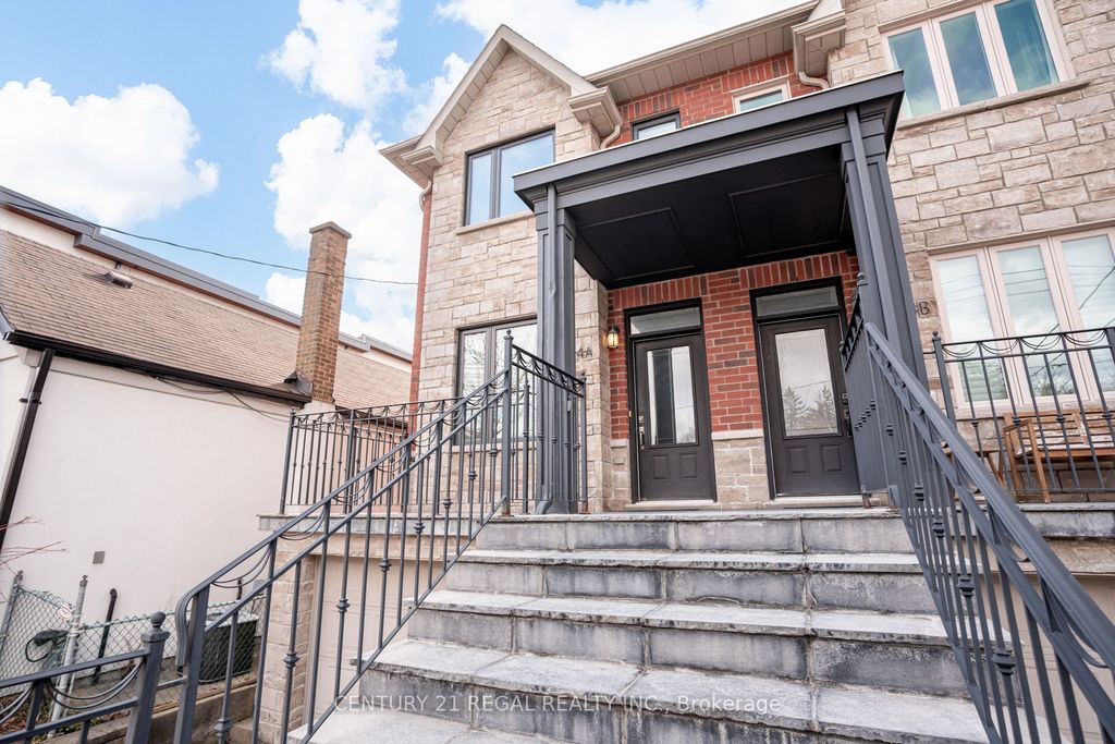 Photo of 524A Mcroberts Avenue, Toronto, ON M6E 4R4 (MLS # W12886396)