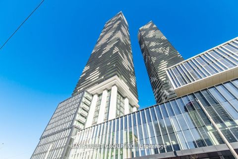 138 Downes Street 4909 Toronto ON M5E 0E4