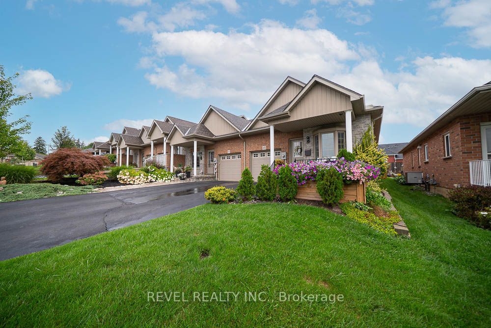 15 Millcroft Drive