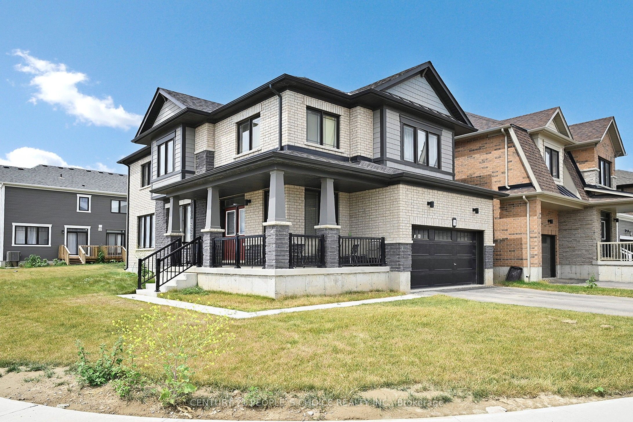 38 Stanley Avenue N