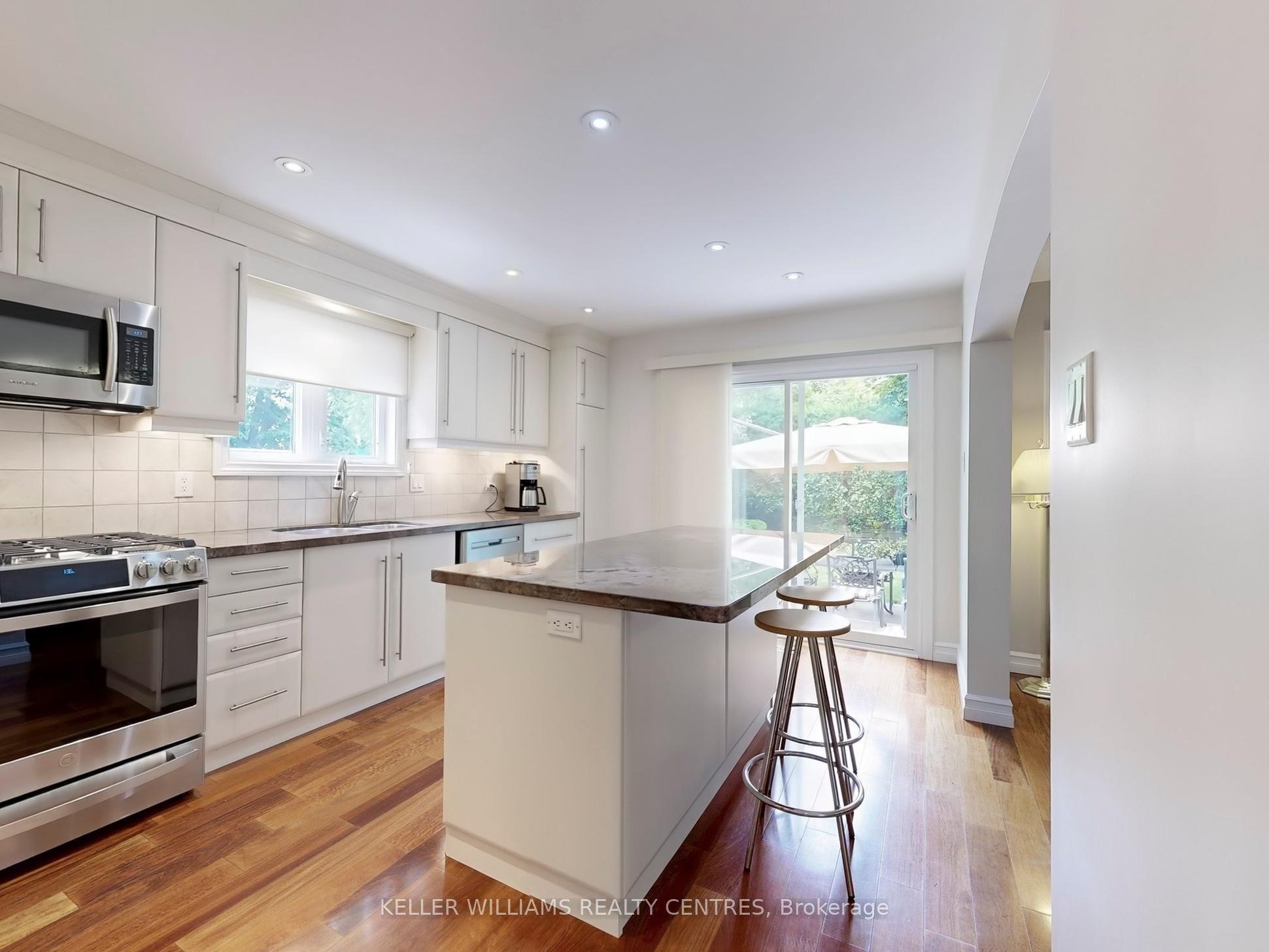 23 Eleanor Circle