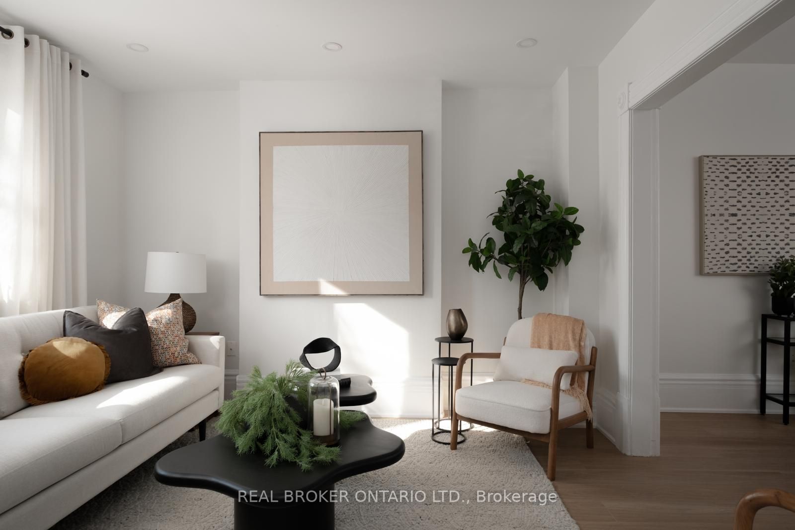 157 Lippincott Street