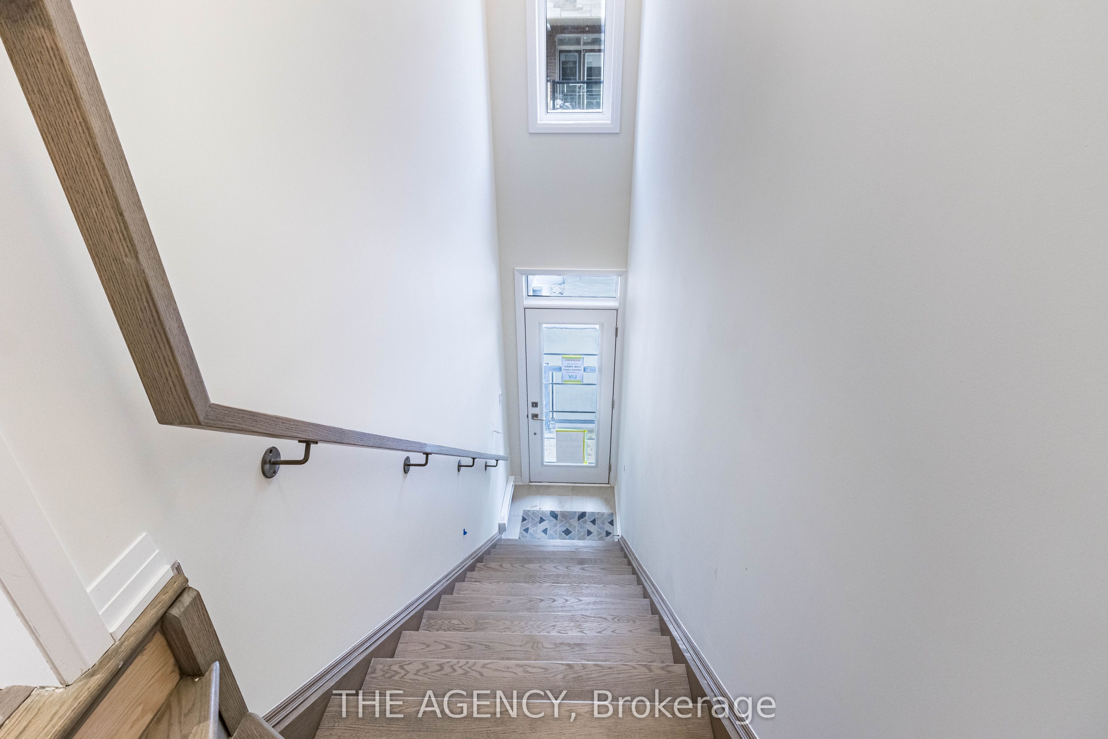 45 Fieldridge Crescent 24