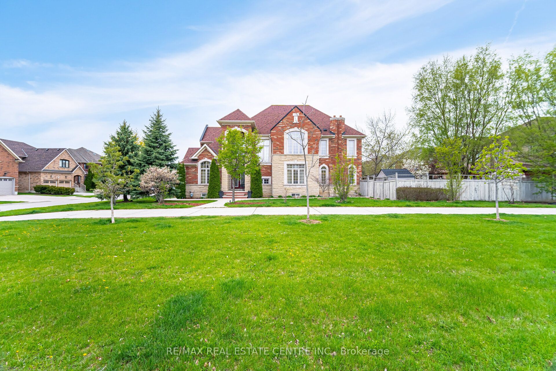 3401 Hideaway Place