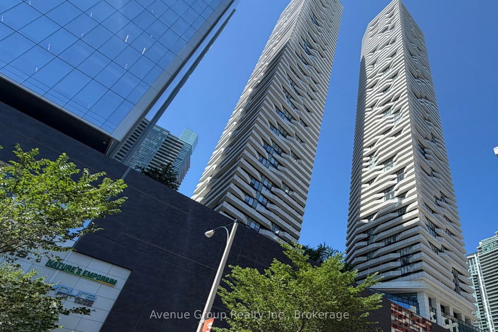 Photo of 100 Harbour Street #1705, Toronto, ON M5J 0B5 (MLS # C14091310)