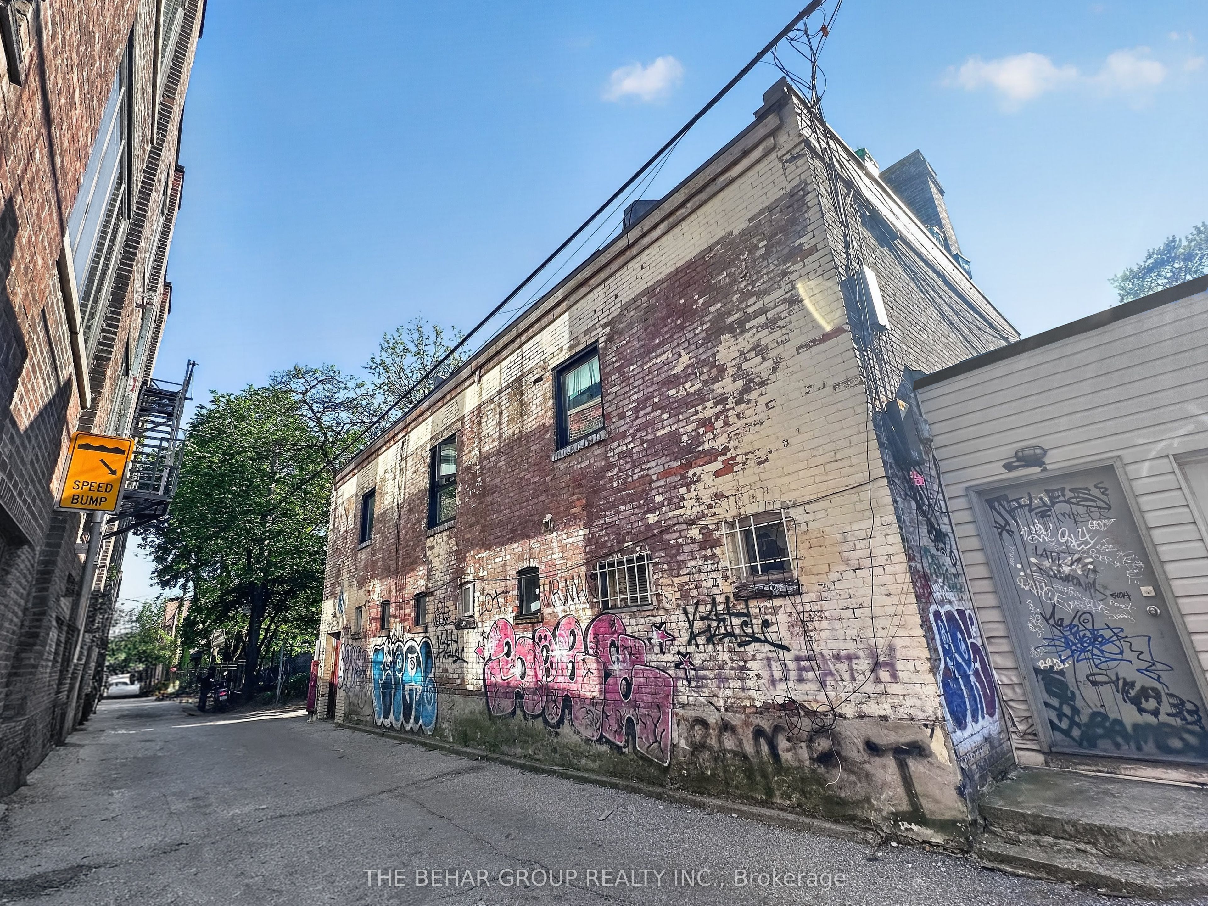 65 Bellwoods Avenue