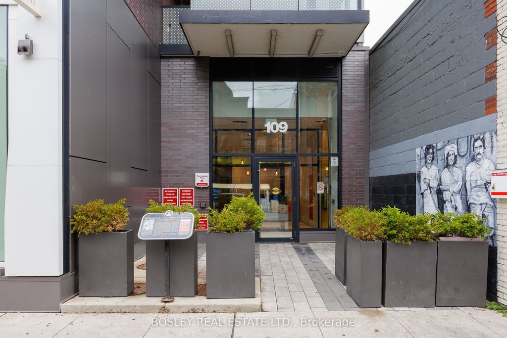 Photo of 109 Ossington Avenue #312, Toronto, ON M6J 2Z2 (MLS # C12384745)