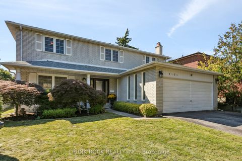 4161 Claypine Rise Mississauga ON L4W 2G5