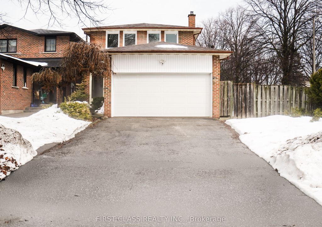 Photo of 12 Radford Crescent, Markham, ON L3P 4A1 (MLS # N12858904)